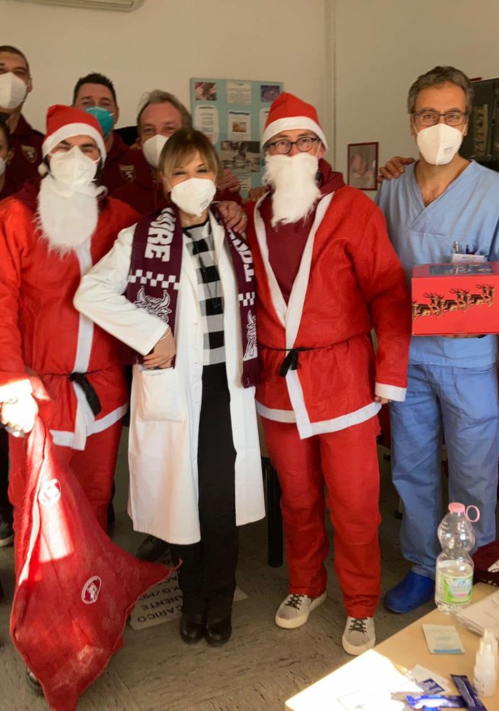 I Babbi Natale granata