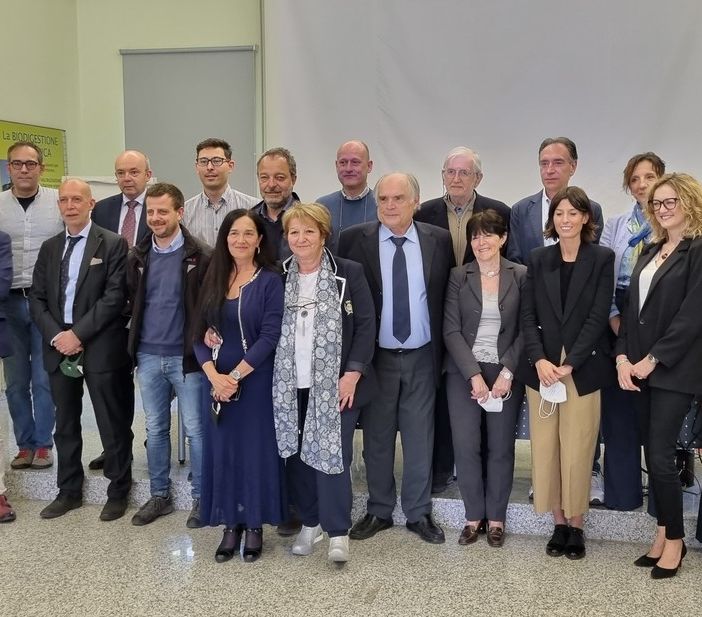 I primi firmatari del protocollo per costituire l’‘Osservatorio permanente sul lavoro di Ripartiamo Insieme’ per il Pinerolese