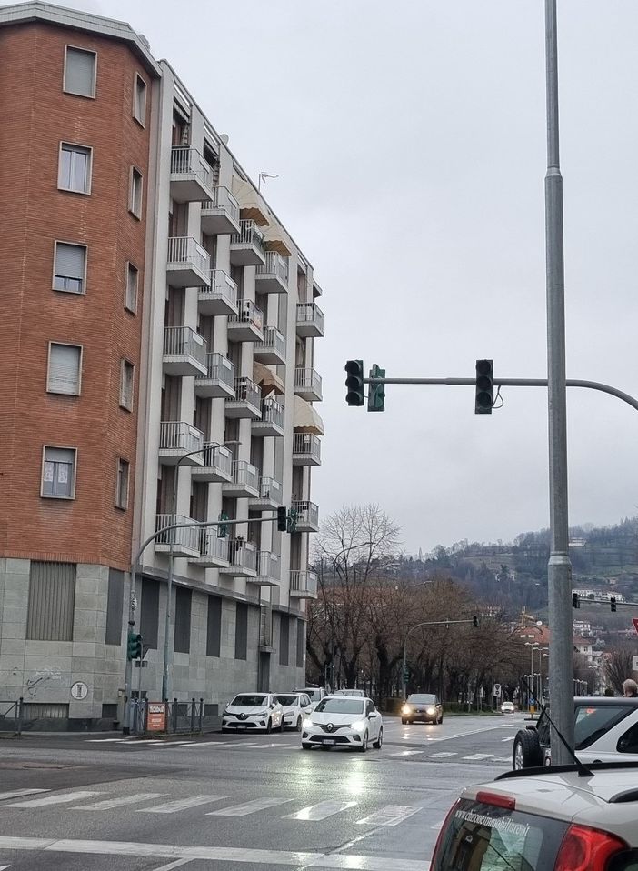 Pinerolo: si sono spenti i semafori di corso Bosio