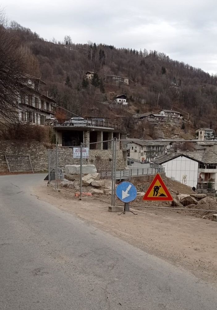 Da domani chiusa via Fornaci in centro a Rorà per la messa in sicurezza