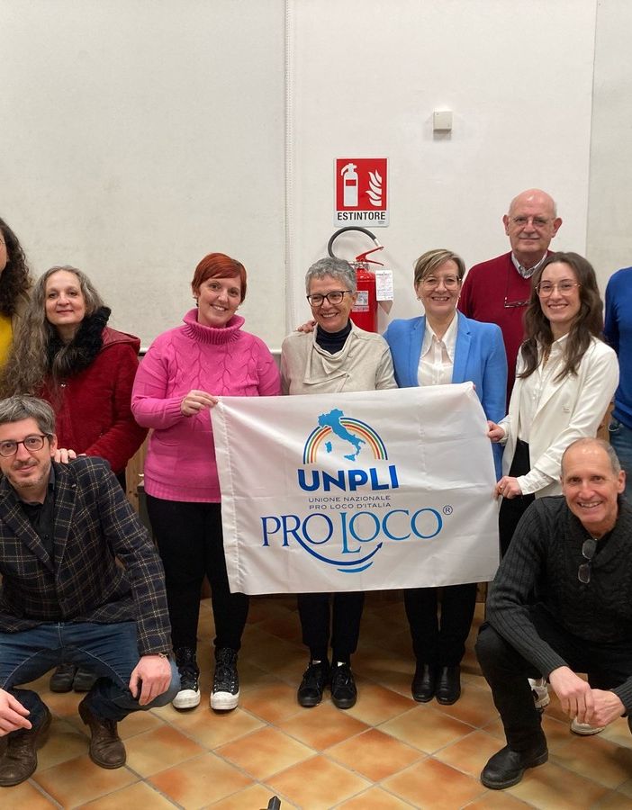 Il direttivo della Pro loco dopo la fondazione, nel febbraio 2024