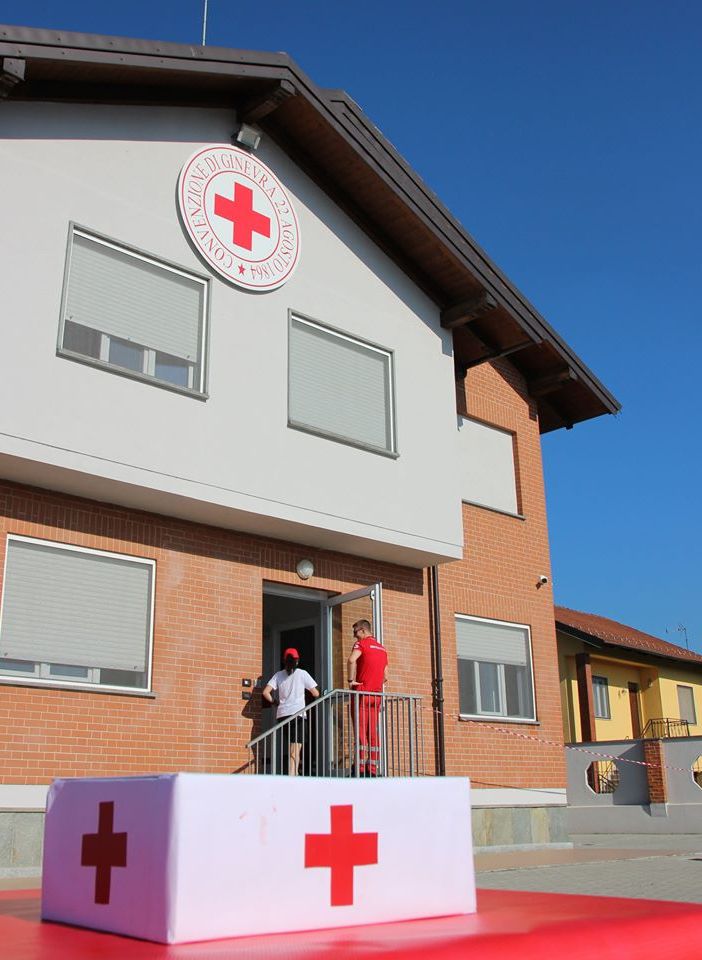 A Vigone farmaci e alimentari li porta a casa la Croce rossa