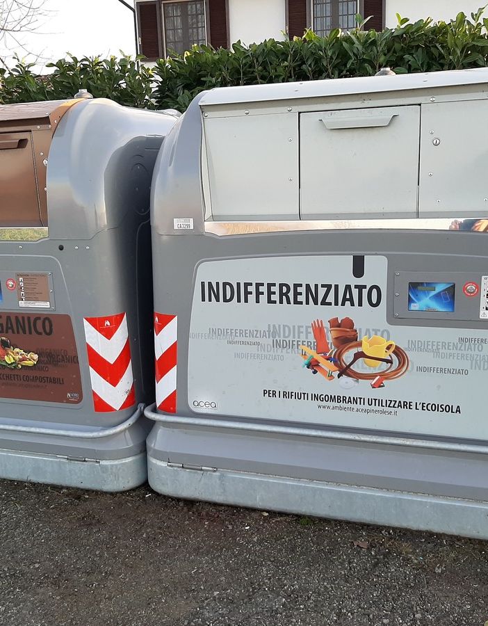 Cassonetti dell'immondizia