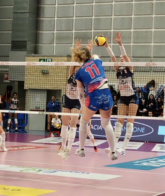 Storck contro il muro di Mazzaro e Alsmeier (foto di Christian Bosio)