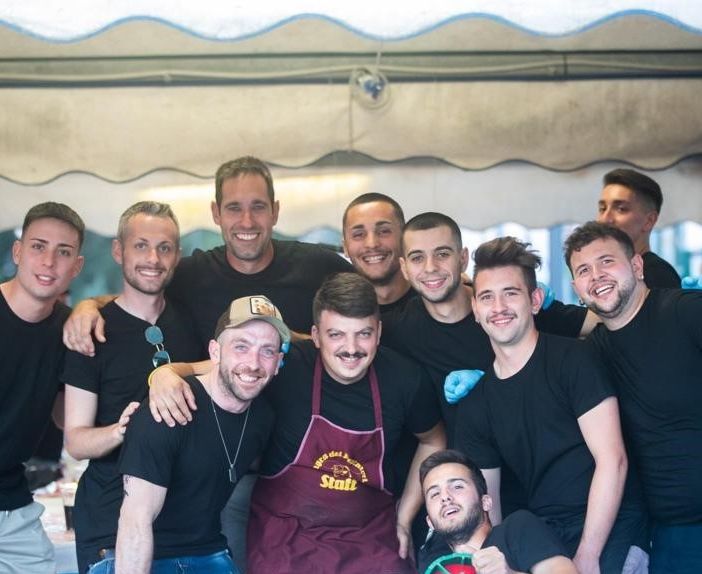 I giovani della Pro loco (foto Theron Media)