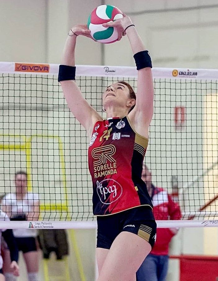 Laura Bortoli in palleggio (foto di Massimiliano Natale)
