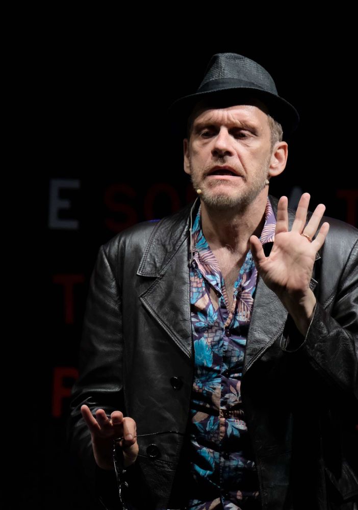Coprifuoco dalle 23? Il Teatro Stabile fa alzare il sipario tutte le sere alle 19.30