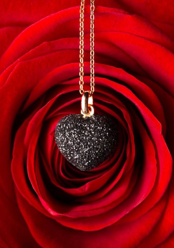 Festeggia il giorno più romantico dell’anno con un regalo che viene dal cuore