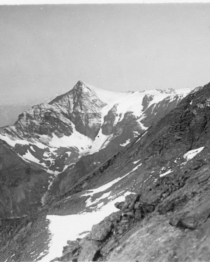 &quot;Una vita libera tra i monti&quot;, al museo Tazzetti la storia per immagini di Carlo Virando