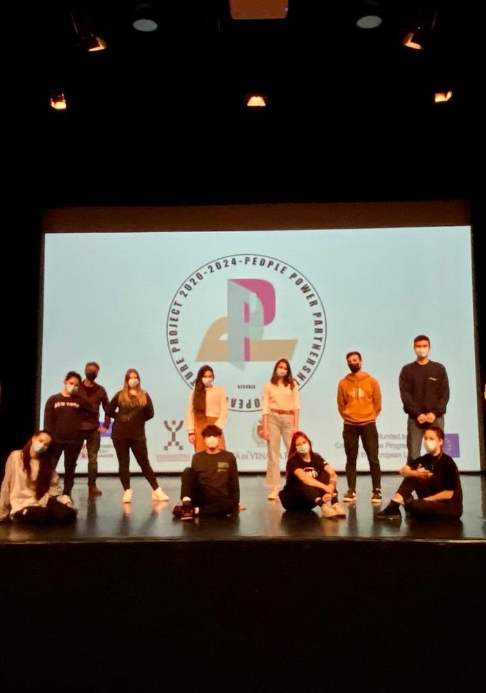 Ragazzi in teatro
