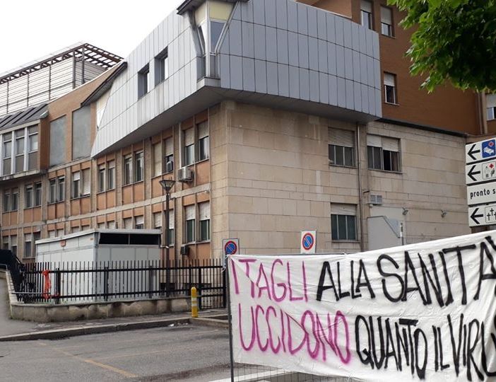 immagini dalla pagina Facebook del centro sociale