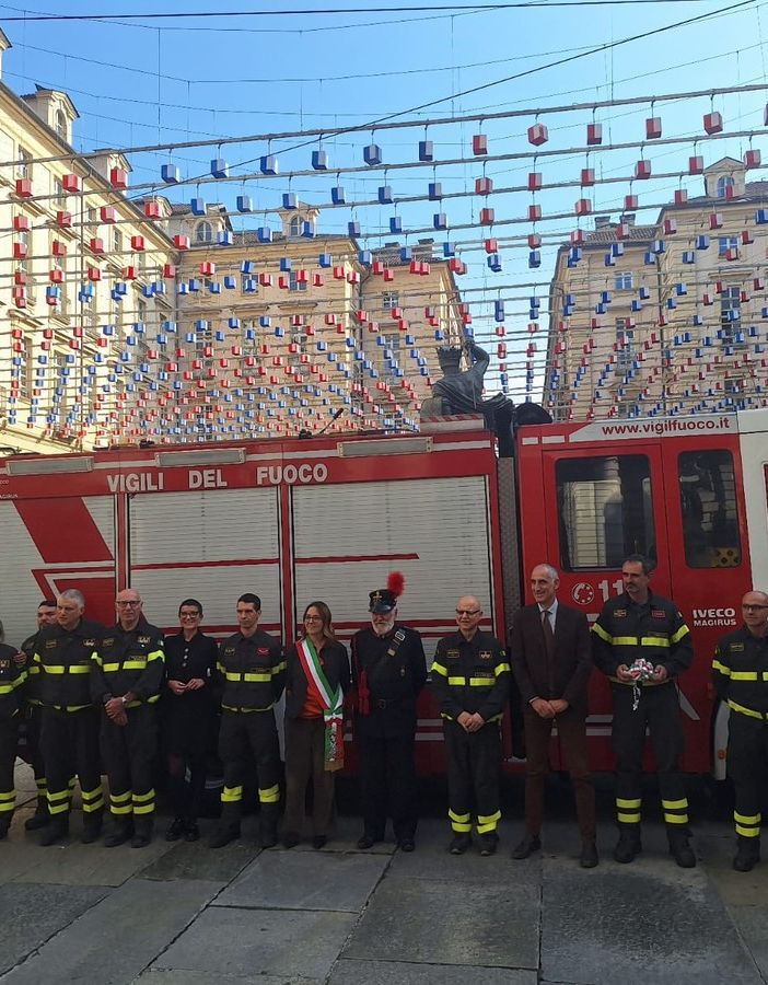 I pompieri festeggiano il loro bicentenario insieme allo storico Alessandro Barbero
