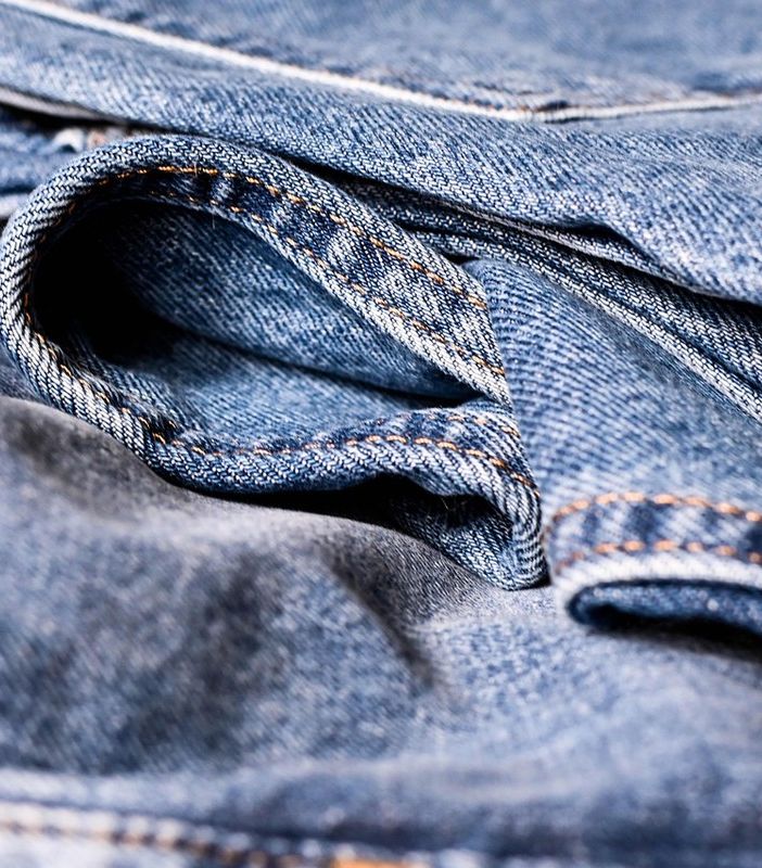 Jeans donna: cinque modelli di tendenza per la primavera estate 2025