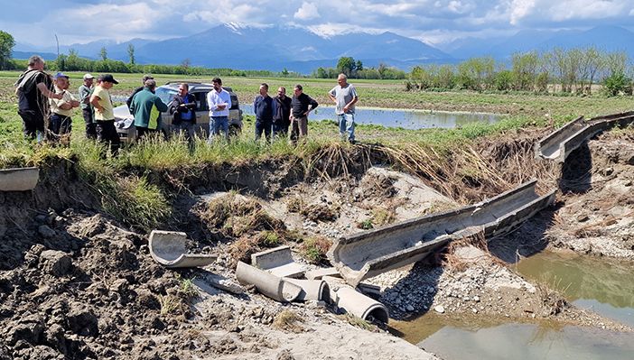 Sopralluogo nei campi colpiti dall'alluvione