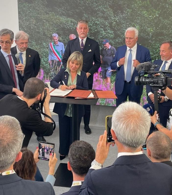 Firmato il protocollo per candidare la Via Francigena a patrimonio Unesco