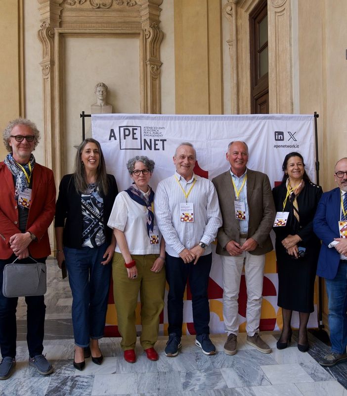 Una immagine del nuovo Direttivo di ApeNet