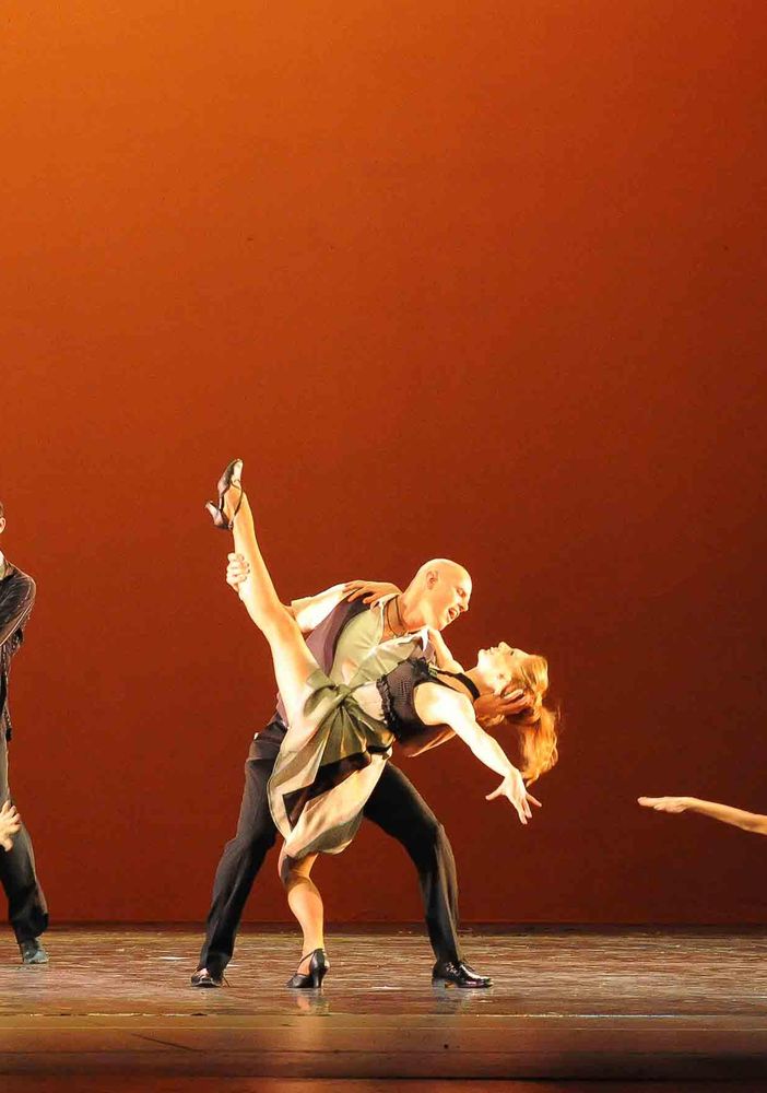 Nichelino, “emozioni” al Teatro Superga. Sul palco Adriana Cava Dance Company sul palco