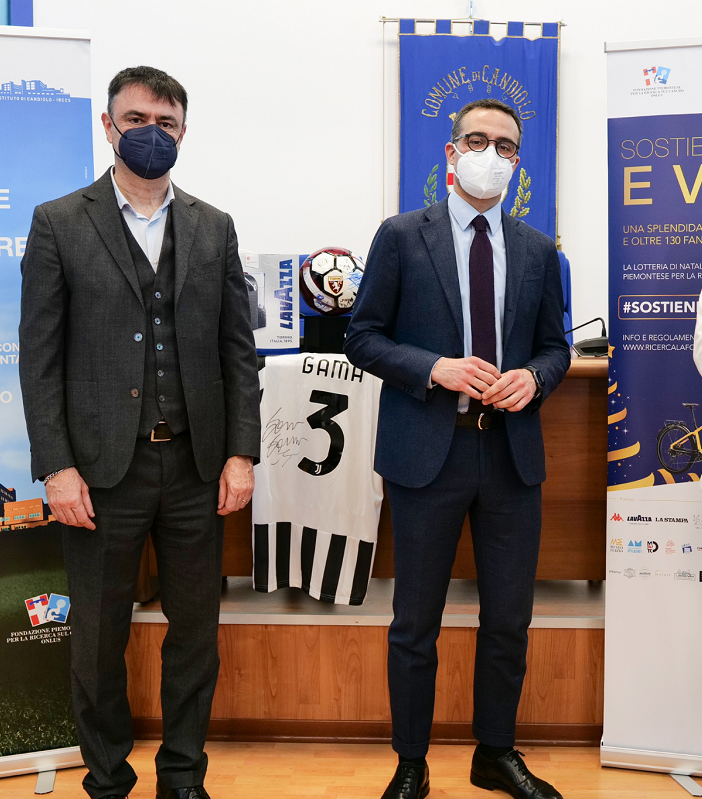 Estratti i biglietti della lotteria &quot;Ricerca la fortuna&quot;, raccolti 33 mila euro, oltre 130 premi in palio