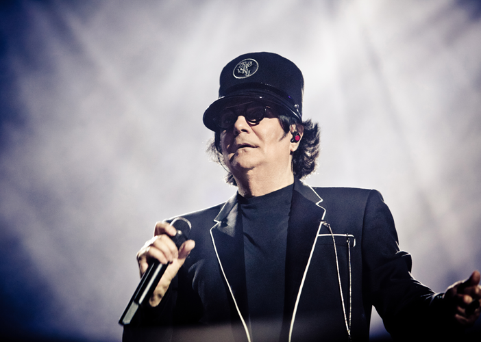 Pagina Facebook Renato Zero