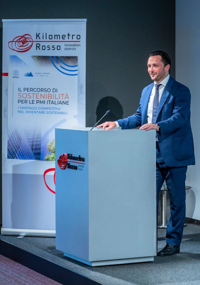 “Ambiente e economia: ma quanto inquina il web?”