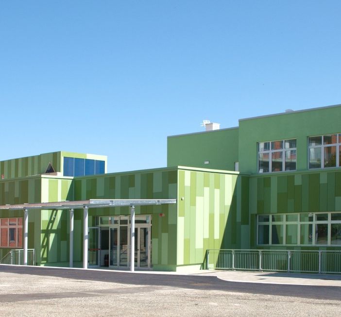 Facciata rinnovata di un edificio