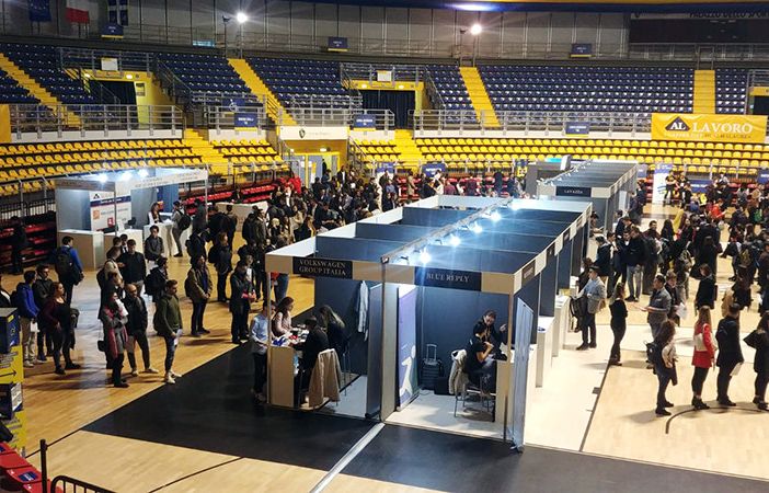 &quot;Al Lavoro&quot; a Torino, duemila laureati hanno incontrato le imprese