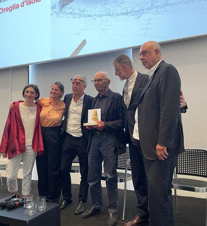 Aimaro Isola premiato
