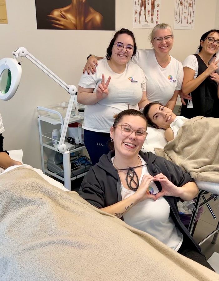 allieve di un corso di estetica