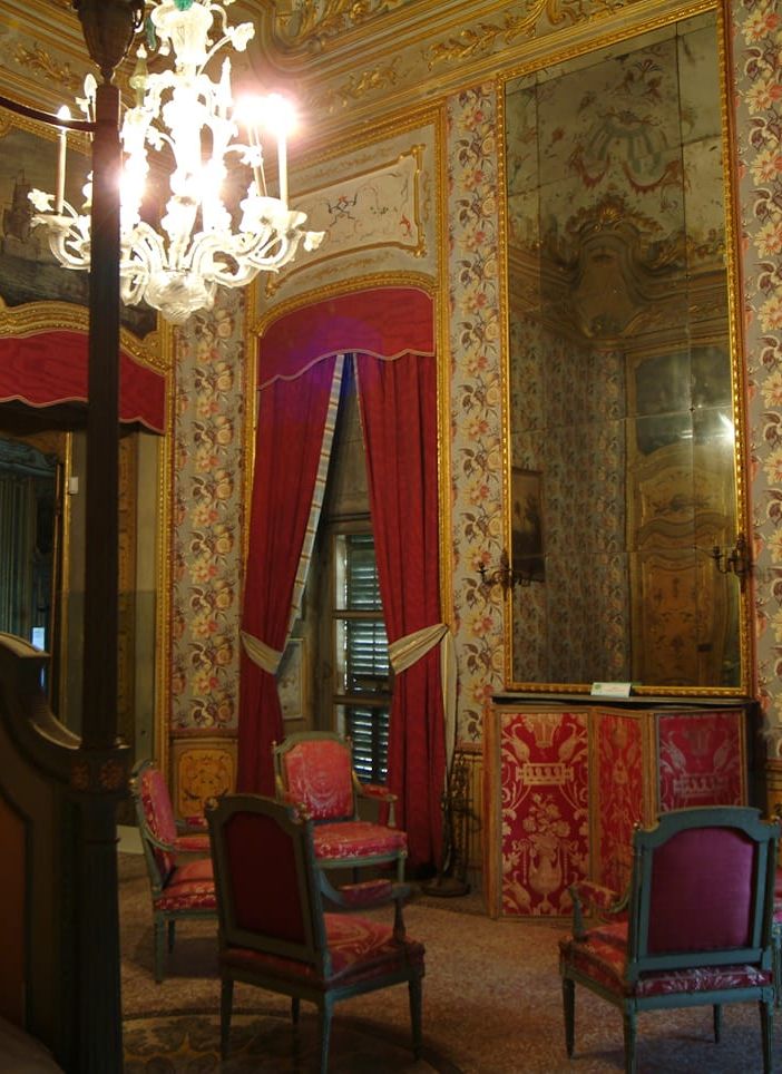 appartamento carlo felice