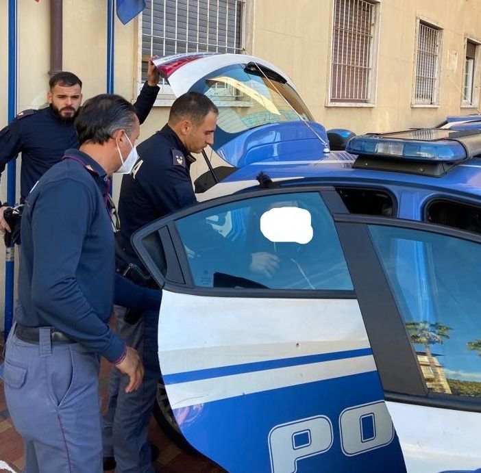 arresto effettuato dalla polizia di frontiera