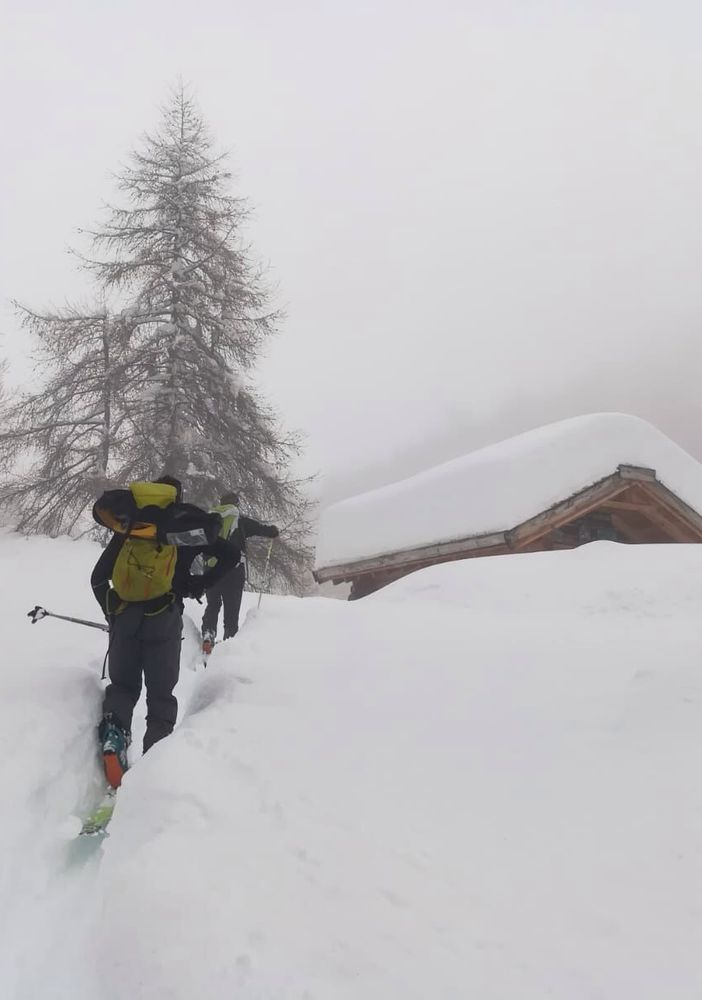 Recuperati i due escursionisti bloccati dalla neve presso il Bivacco Rattazzo di Sauze