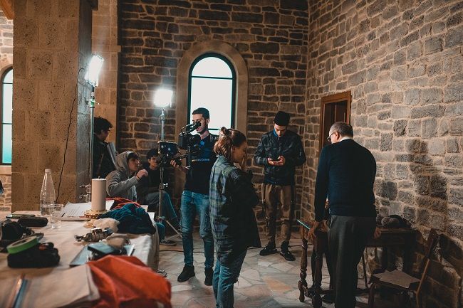 Backstage &quot;The Mirror&quot;