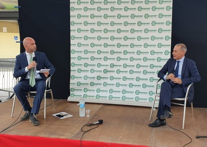 Giancarlo Banchieri (a destra) durante l’intervista con Gabriele Russo