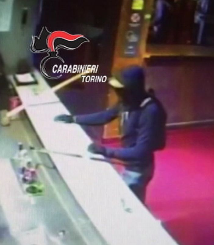 Operazione &quot;Fast Juliet&quot;: fermati gli autori seriali delle spaccate agli esercizi commerciali della provincia di Torino