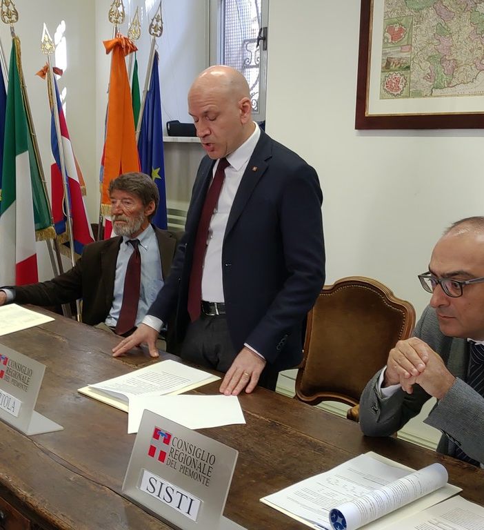 Osservatorio usura: ventottomila famiglie piemontesi sono esposte a indebitamento [VIDEO]