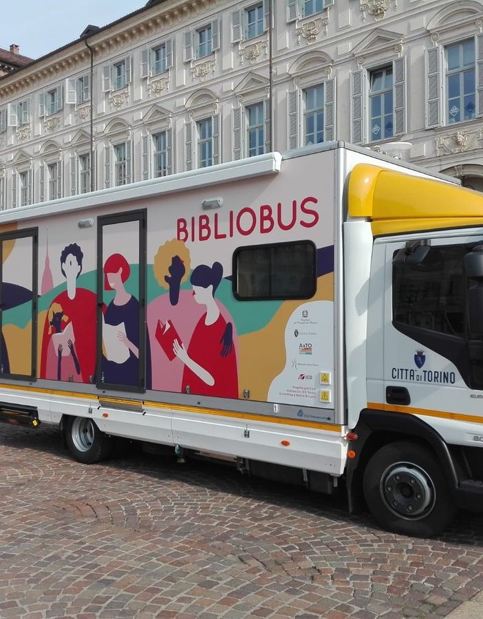 Da lunedì 23 ripartono i servizi di prestito 'sulla soglia' delle biblioteche civiche torinesi