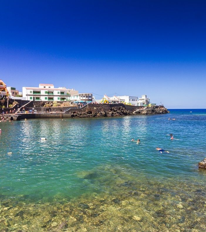 Le Isole Canarie: un paradiso a portata di mano con i voli Binter