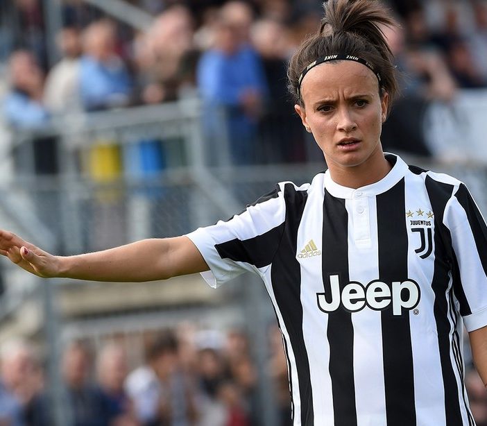 Oggi scontro al vertice in Serie A femminile di calcio: Milan - Juventus Women