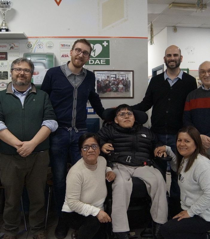 Il grande cuore di Collegno: raccolti quasi 4 mila euro per la nuova carrozzina di Brayan