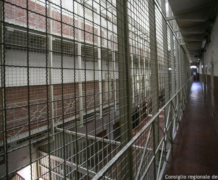 Carceri, il Garante critica le perquisizioni, l'Osapp risponde: &quot;Fatto tutto secondo norma&quot;
