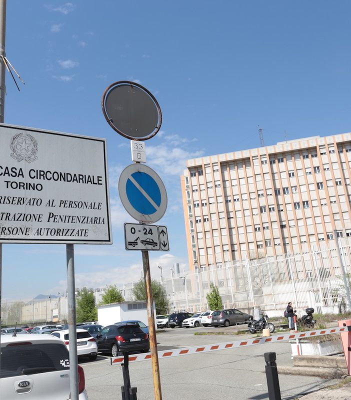 Il dramma del carcere di Torino in estate: &quot;Manca il decoro&quot;. E il Consiglio chiede al Governo nuovi dirigenti