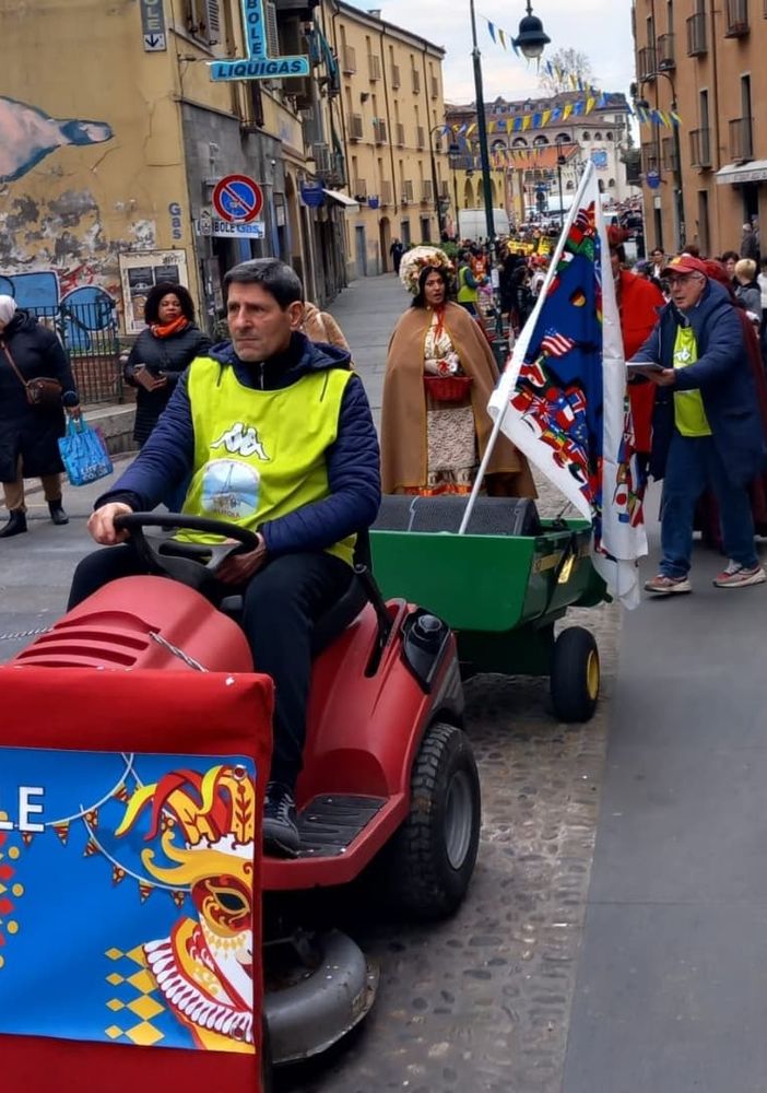 carnevale aurora - foto di archivio