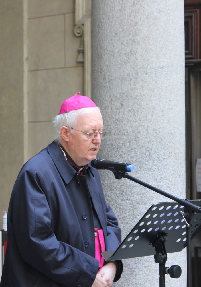 Mons. Cesare Nosiglia