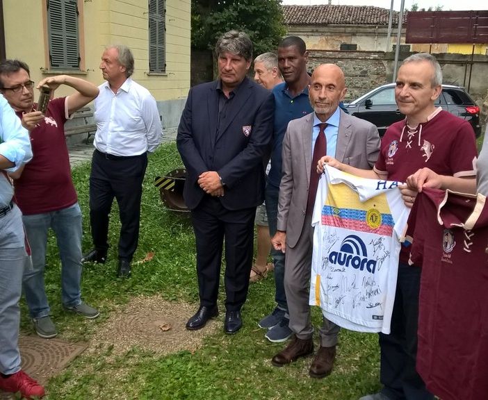Grugliasco, la visita della Chapecoense al museo del grande Torino suggella il gemellaggio fra le due tifoserie
