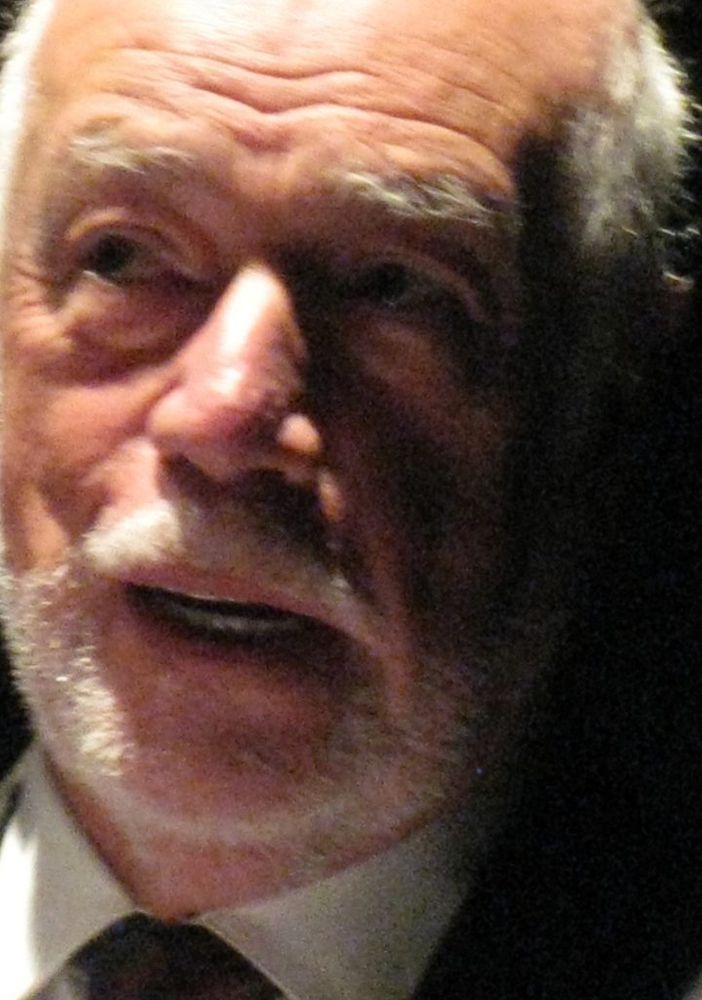 Socrate riaccoglie il pubblico del Teatro Erba: Torino Spettacoli riparte con il classico