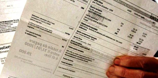 Bollette fuori controllo, segnalati ai consumatori migliaia di aumenti anomali