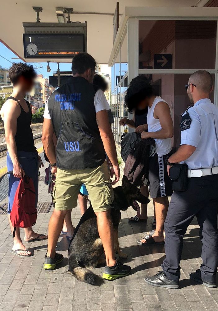 Controlli in stazione