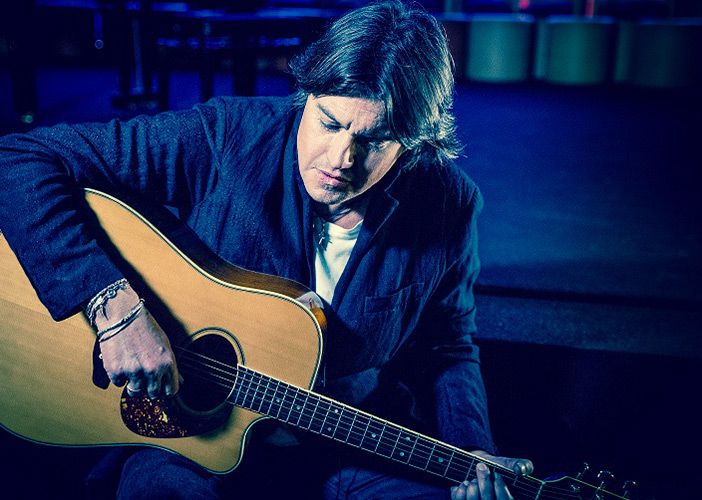 Cristiano De Andrè porta il meglio del repertorio di Faber sul palco del Sonic Park (foto di archivio)