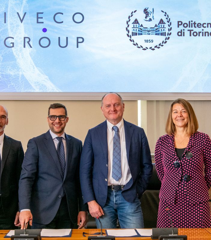 Tra AI e analisi dati: Politecnico e Iveco siglano un accordo per ricerche sui veicoli del futuro