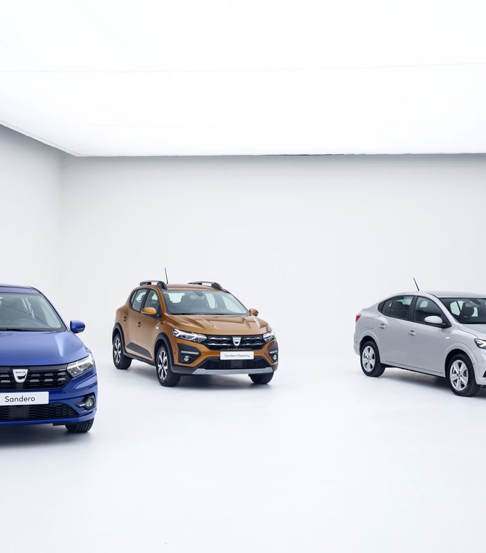 Nuova Sandero, nuova Sandero Stepway e nuova Logan: essenziali e contemporanee